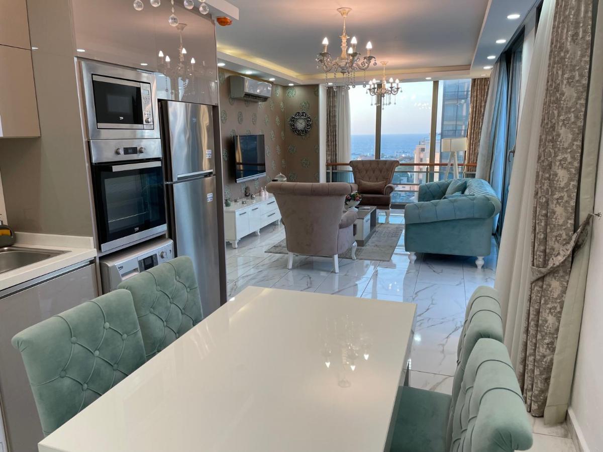 Apartamento Elegant 2+1 Flat In The Heart Of Kyrenia + Wifi Exterior foto