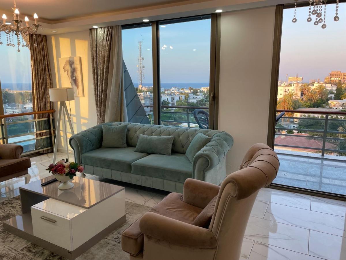 Apartamento Elegant 2+1 Flat In The Heart Of Kyrenia + Wifi Exterior foto