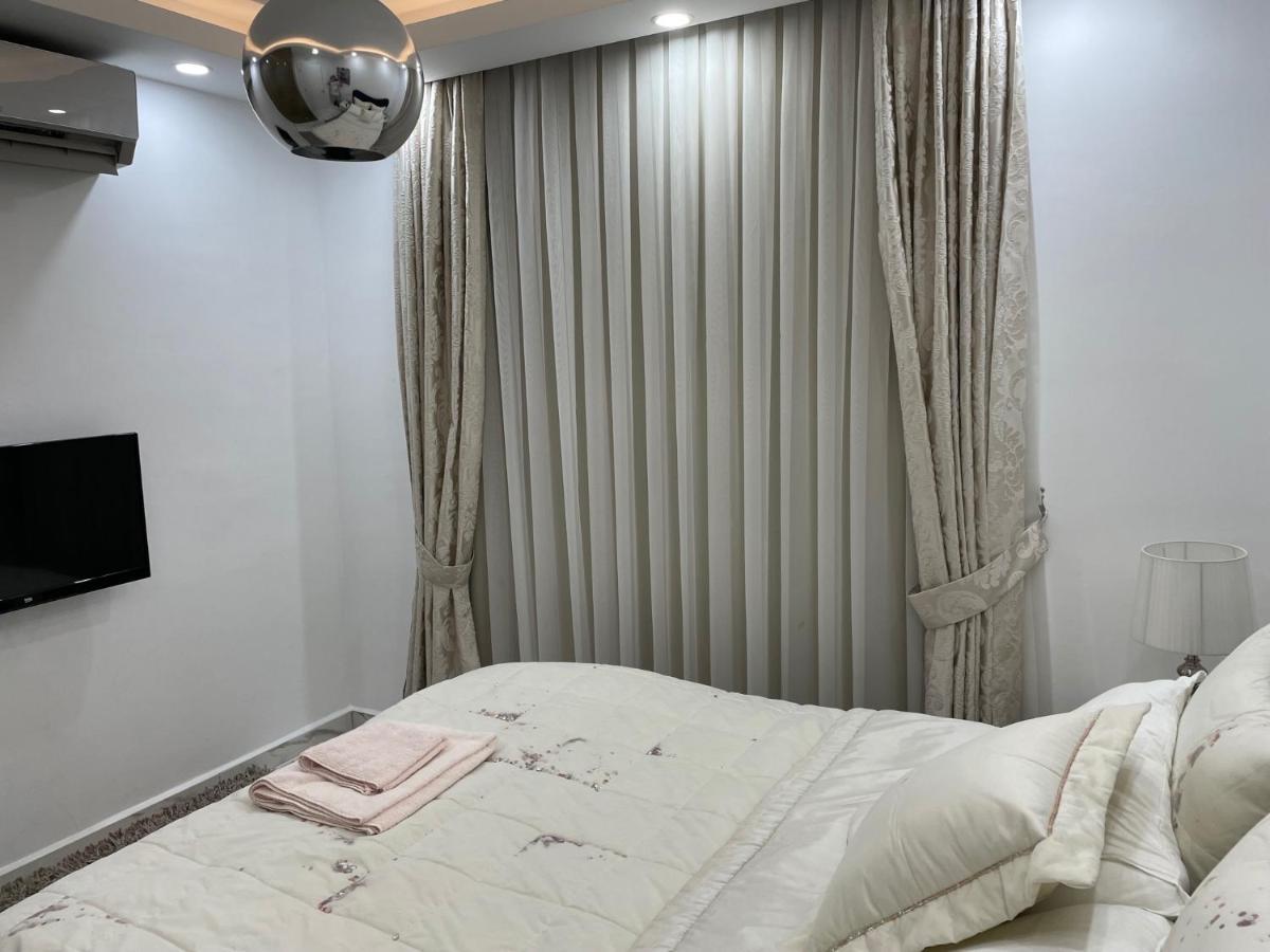 Apartamento Elegant 2+1 Flat In The Heart Of Kyrenia + Wifi Exterior foto
