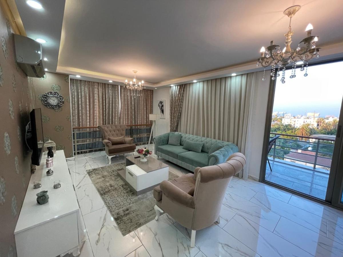 Apartamento Elegant 2+1 Flat In The Heart Of Kyrenia + Wifi Exterior foto