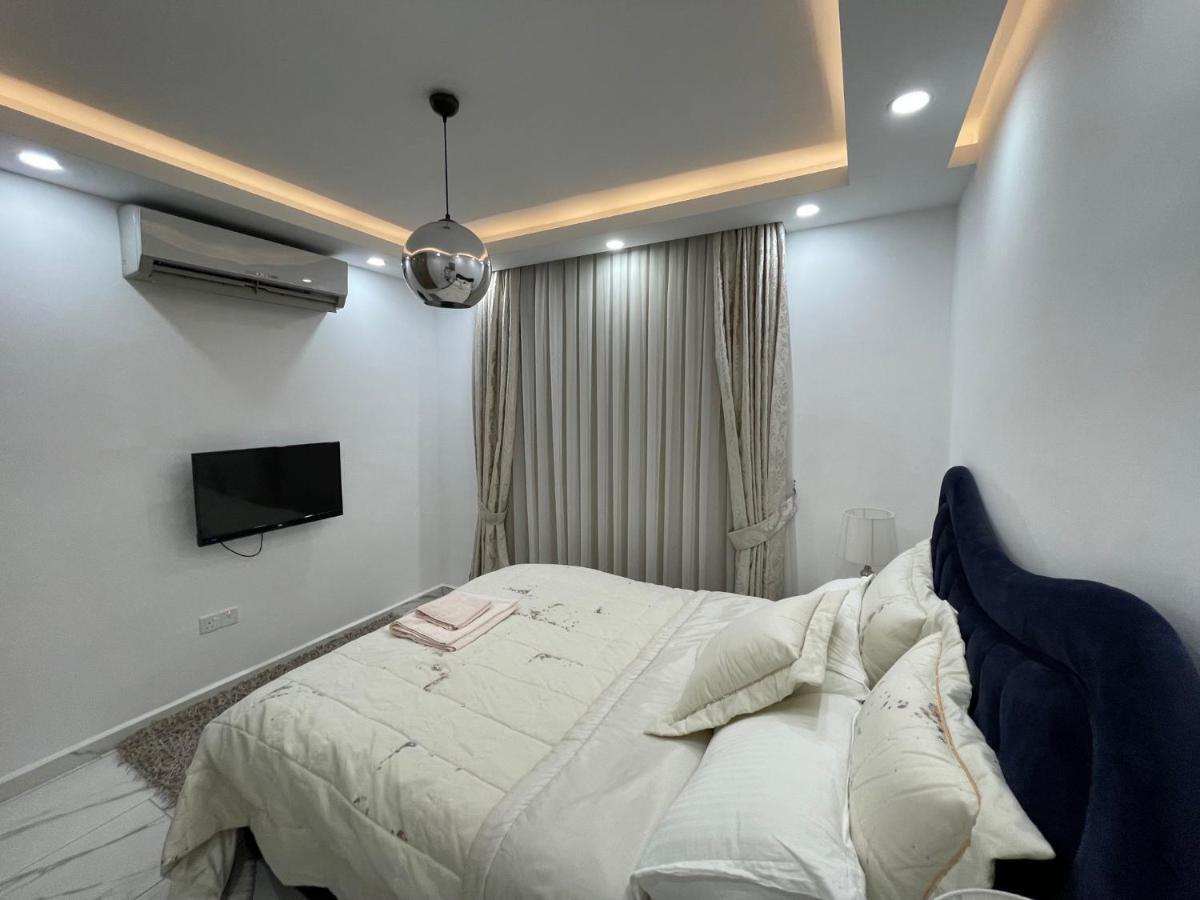 Apartamento Elegant 2+1 Flat In The Heart Of Kyrenia + Wifi Exterior foto